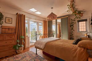 Bedroom 1- click for photo gallery